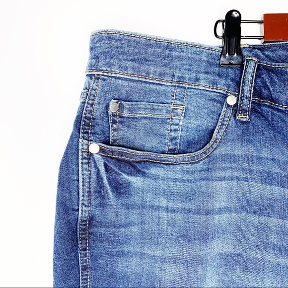 NWT - TORRID Cropped Ankle Skinny Bywater Slit 26 - Picture 4 of 8